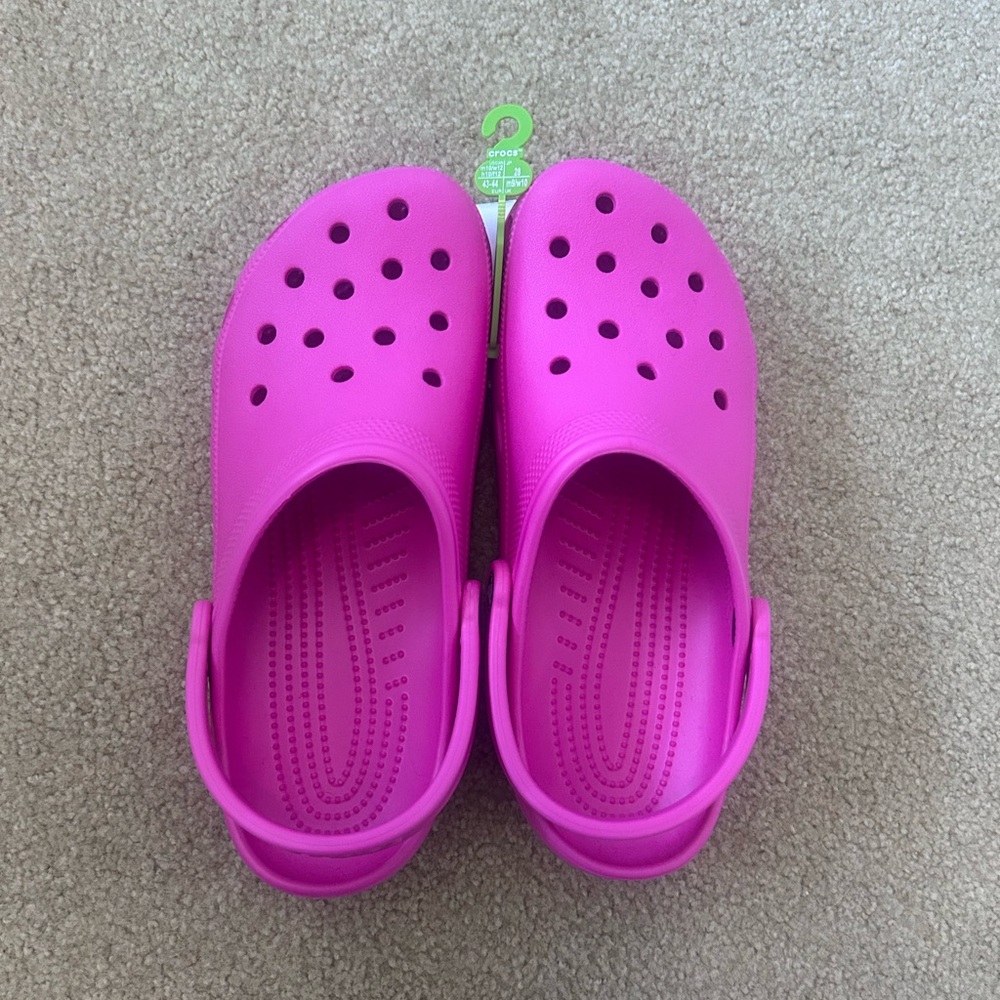 Crocs Hot Pink Clogs